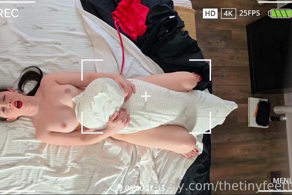 Watch Tinyfeettreat (thetinyfeettreat) - Hidden Camera: Pillow Humping, Self Worship, and Masturbation full movie - Tinyfeettreat (thetinyfeettreat) - HD