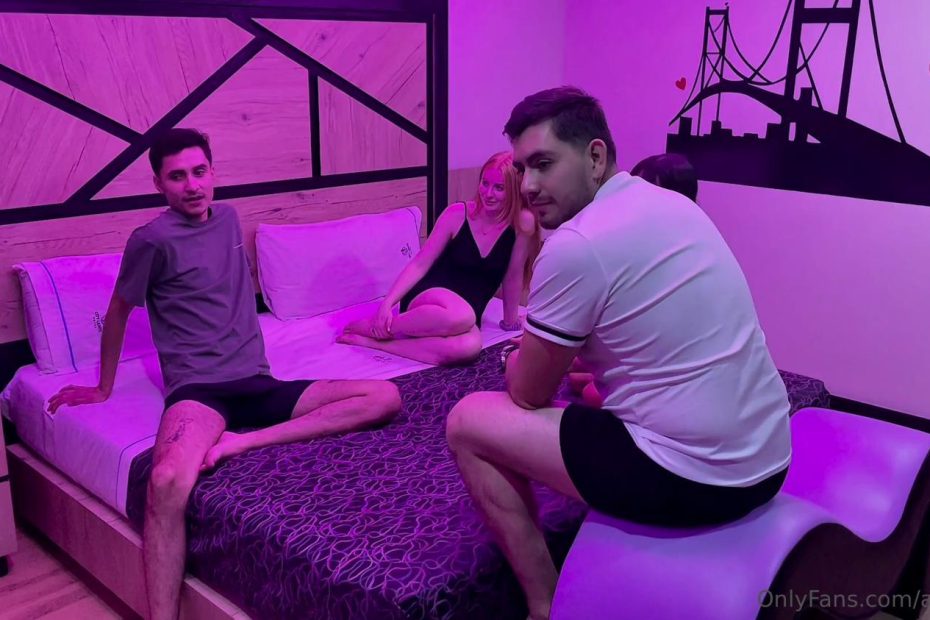 Watch Andrea20sw (aym20s) - We Played Got Turned On And Ended Up Fuking Each Others Partners Feat Desertduo full movie - Andrea20sw (aym20s) - FullHD
