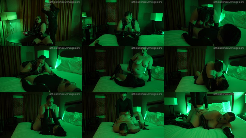 Scene screenshots from Katie Cummings - The Glitch (OnlyFans)