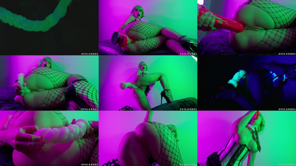 Scene screenshots from Scarlet Chase / Secret Crush - Freak Show Slut Takes Giant Appendage (2026-01-25) (EvilAngel)