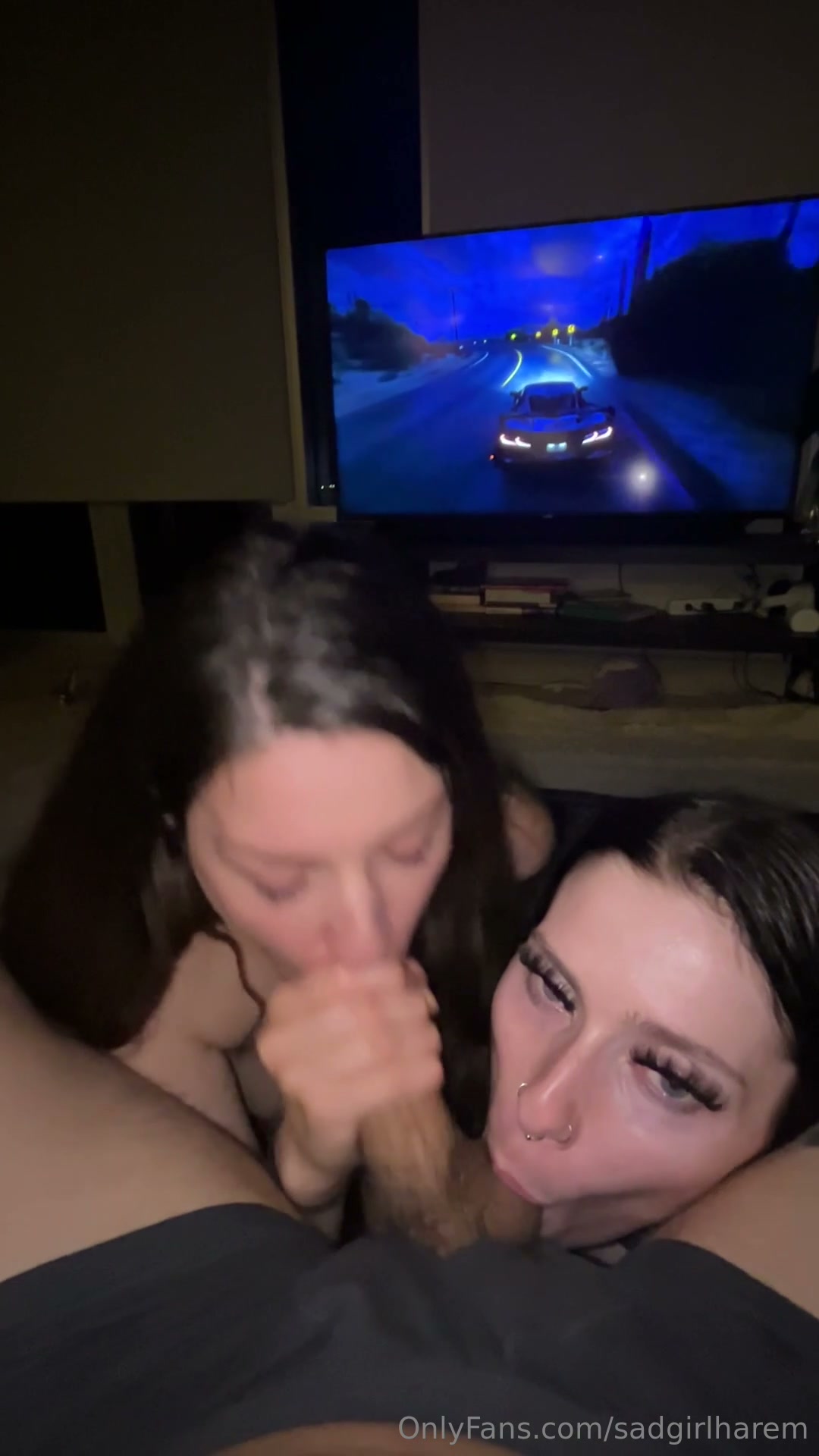 Play mari_and_jandro (mari and jandro, marisolxxx) - Blowjob