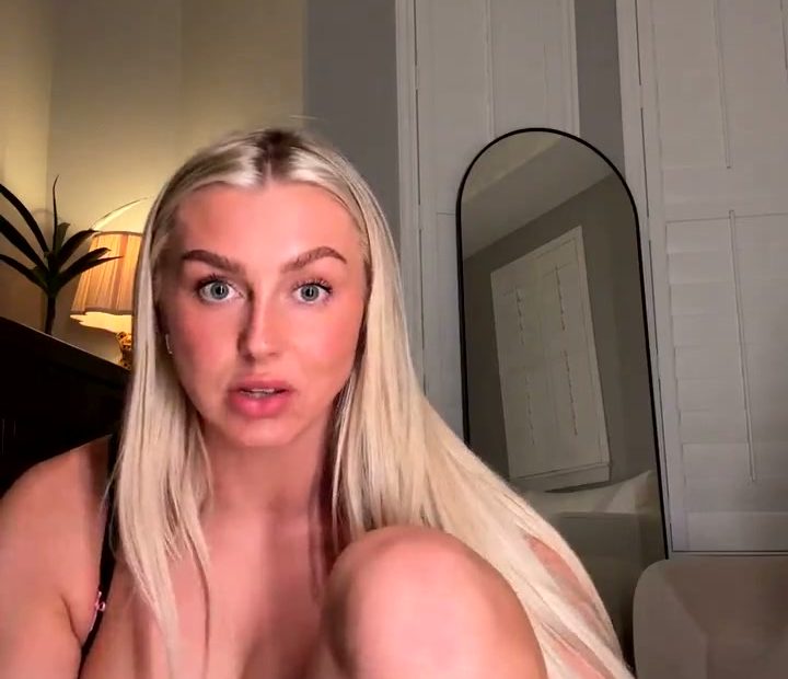 Watch Jiggly_jessicaa (Madison Skyy, madison_skyy) - Fuck Machine Live full movie - Jiggly_jessicaa (Madison Skyy, madison_skyy) - HD