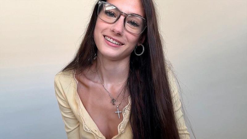 Watch Sophie Tyler - Sweet Little Step Daughter Takes Extra Care of You (2025-04-16) full movie - Sophie Tyler - FullHD